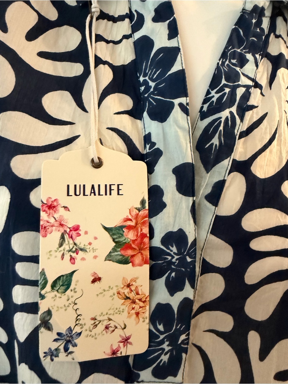 NWT Lulalife MIA Shirtmaker midi dress - Picture 3 of 9
